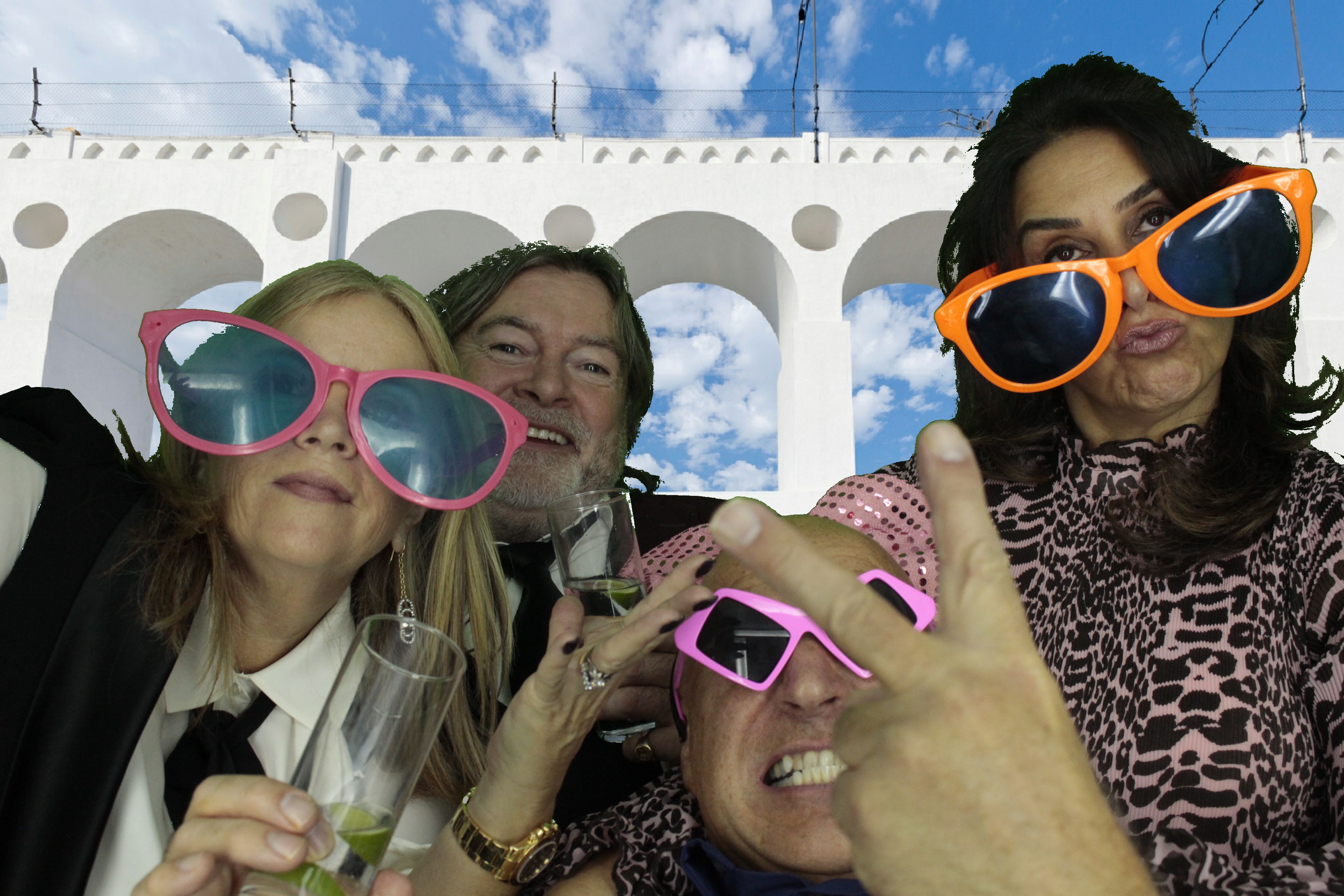 SHARON'S BIRTHDAY | View more photos from the event at gallery.myphotoboothexperience.co.uk/u/MyPhotoBoothExperienceLtd/SHARONS-BIRTHDAY